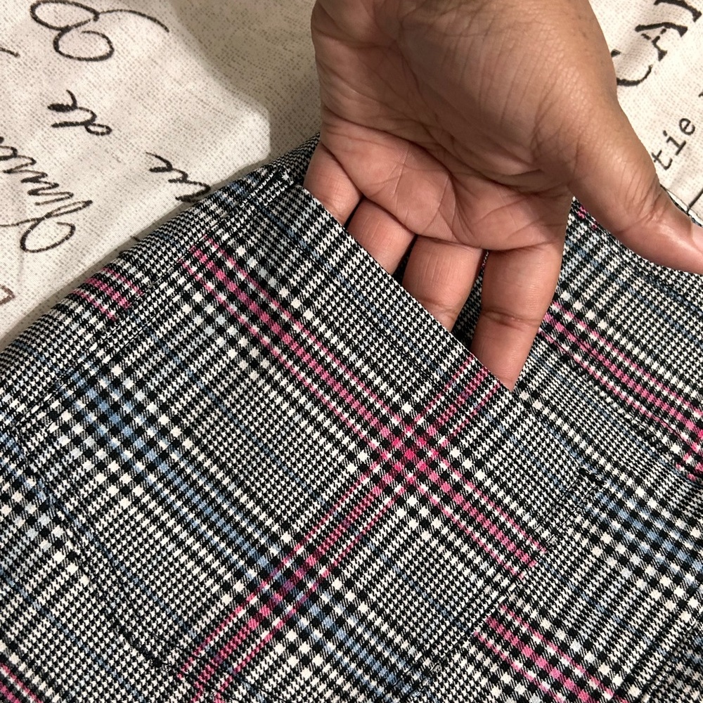 Plaid mini skirt - Picture 4 of 4